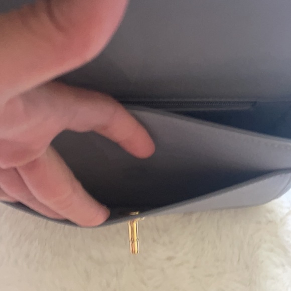 Chanel quilted lambskin leather handbag - Picture 7 of 13